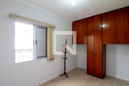 Quarto 1 de apartamento para alugar com 2 quartos, 59m² em Parque Renato Maia, Guarulhos