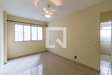 Sala de apartamento para alugar com 1 quarto, 73m² em Jaguaribe, Osasco