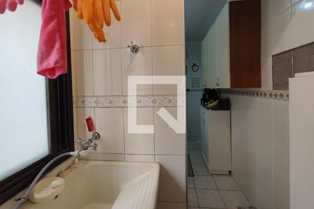 Apartamento à venda com 63m², 2 quartos e 1 vagaÁrea de Serviço