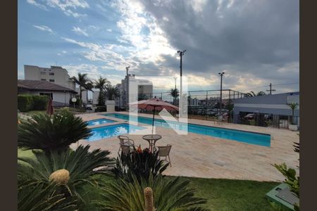Apartamento à venda com 63m², 2 quartos e 1 vagaÁrea comum - Piscina