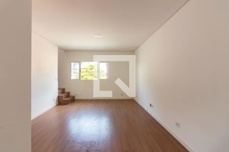Sala de casa à venda com 3 quartos, 130m² em Santo Antônio, Osasco
