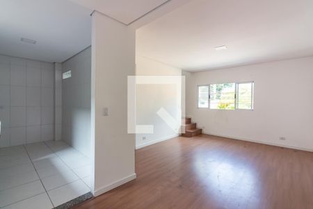 Sala de casa à venda com 3 quartos, 130m² em Santo Antônio, Osasco