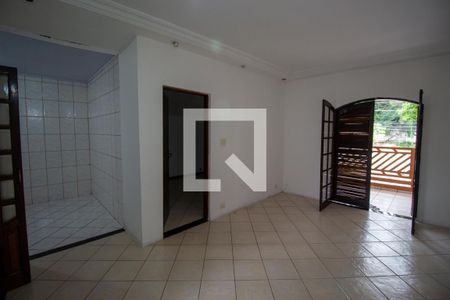 Sala de casa para alugar com 2 quartos, 137m² em Jardim Nossa Senhora do Carmo, São Paulo