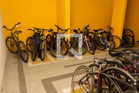 Apartamento para alugar com 43m², 2 quartos e 1 vaga Apartamento para alugar com 43m², 2 quartos e 1 vagaÁrea comum - Bicicletário