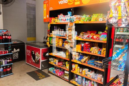 Apartamento para alugar com 43m², 2 quartos e 1 vaga Apartamento para alugar com 43m², 2 quartos e 1 vagaÁrea comum - Mercado 24 horas