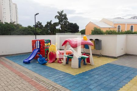 Apartamento para alugar com 43m², 2 quartos e 1 vaga Apartamento para alugar com 43m², 2 quartos e 1 vagaÁrea comum - Playground