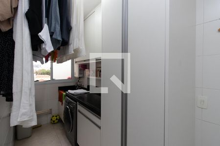 Apartamento à venda com 100m², 2 quartos e 2 vagas Apartamento à venda com 100m², 2 quartos e 2 vagasLavanderia