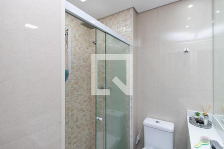 Apartamento à venda com 100m², 2 quartos e 2 vagas Apartamento à venda com 100m², 2 quartos e 2 vagasBanheiro da Suíte