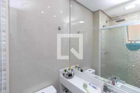 Apartamento à venda com 100m², 2 quartos e 2 vagas Apartamento à venda com 100m², 2 quartos e 2 vagasBanheiro da Suíte