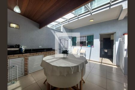 Casa de condomínio à venda com 300m², 4 quartos e 4 vagasEspaço Gourmet 