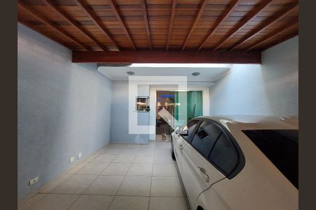 Casa de condomínio à venda com 300m², 4 quartos e 4 vagasGaragem 