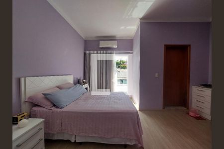 Casa de condomínio à venda com 300m², 4 quartos e 4 vagasQuarto 2