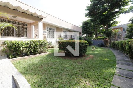Casa à venda com 190m², 4 quartos e 6 vagasJardim