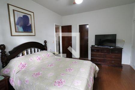 Casa à venda com 190m², 4 quartos e 6 vagasSuíte 