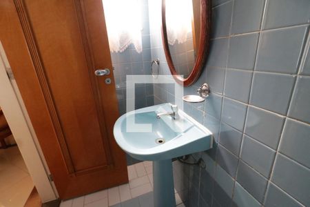 Casa à venda com 190m², 4 quartos e 6 vagasLavabo