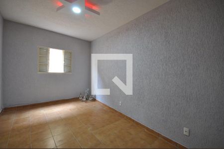 Quarto 1 de casa para alugar com 2 quartos, 107m² em Vila Paulistana, São Paulo