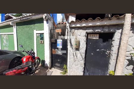 Casa à venda com 126m², 3 quartos e sem vagaFachada