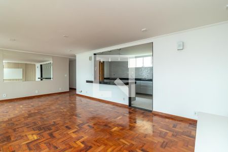 Sala de Estar de apartamento à venda com 3 quartos, 140m² em Água Fria, São Paulo