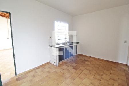 Casa para alugar com 341m², 3 quartos e 2 vagasCozinha