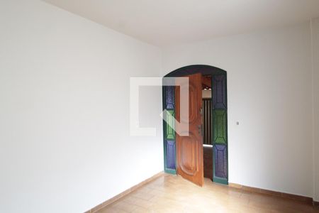 Casa para alugar com 341m², 3 quartos e 2 vagasSala