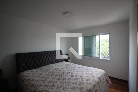 Apartamento à venda com 140m², 4 quartos e 2 vagasQuarto 3 - Suíte