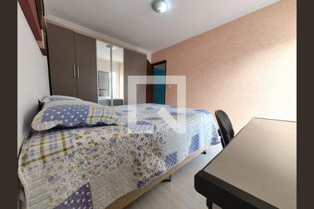 Quarto 1 de casa para alugar com 2 quartos, 180m² em Vila Nina, São Paulo