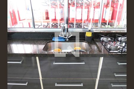 Casa para alugar com 180m², 2 quartos e 2 vagasCozinha - Pia