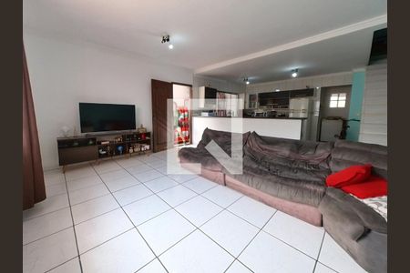 Sala de casa para alugar com 2 quartos, 180m² em Vila Nina, São Paulo