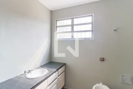 Casa para alugar com 180m², 3 quartos e 2 vagas Casa para alugar com 180m², 3 quartos e 2 vagasBanheiro
