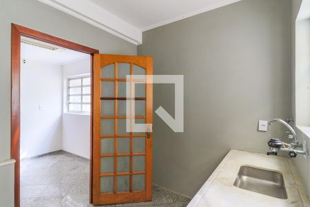 Casa para alugar com 180m², 3 quartos e 2 vagas Casa para alugar com 180m², 3 quartos e 2 vagasCozinha