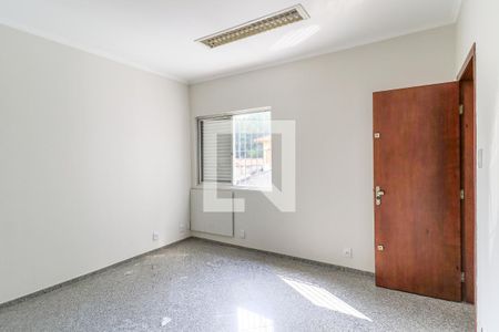 Casa para alugar com 180m², 3 quartos e 2 vagas Casa para alugar com 180m², 3 quartos e 2 vagasQuarto 3
