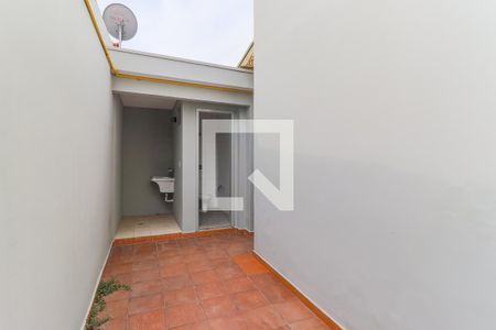 Casa para alugar com 180m², 3 quartos e 2 vagas Casa para alugar com 180m², 3 quartos e 2 vagasQuintal