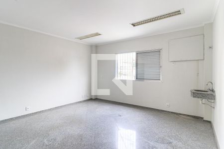 Quarto 1 de casa para alugar com 3 quartos, 180m² em Santo Amaro, São Paulo