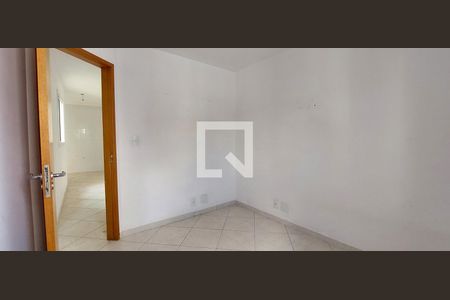 Quarto 1 de apartamento para alugar com 2 quartos, 45m² em Santa Maria, Santo André