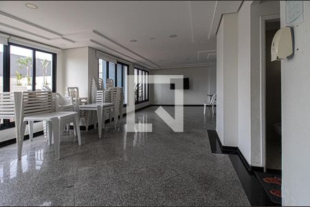 Apartamento à venda com 73m², 3 quartos e 1 vagasalão de festas_3