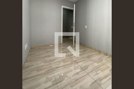 Quarto de apartamento para alugar com 2 quartos, 41m² em Jardim do Lago, Osasco
