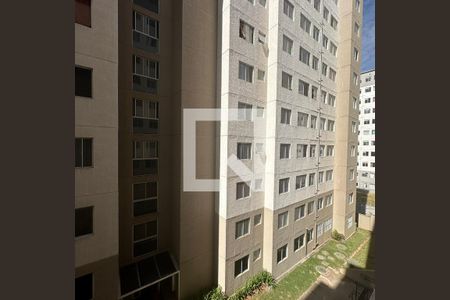 Vista Sala de apartamento para alugar com 2 quartos, 41m² em Jardim do Lago, São Paulo