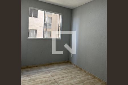 Quarto de apartamento para alugar com 2 quartos, 41m² em Jardim do Lago, Osasco