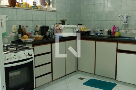 Apartamento à venda com 85m², 2 quartos e sem vagaCozinha