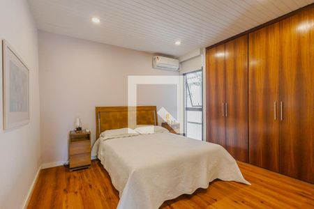 Casa à venda com 400m², 5 quartos e 4 vagasQuarto 1