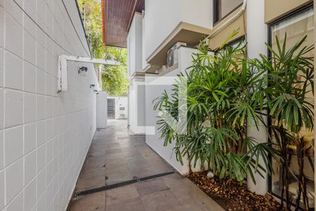 Casa à venda com 400m², 5 quartos e 4 vagasQuintal