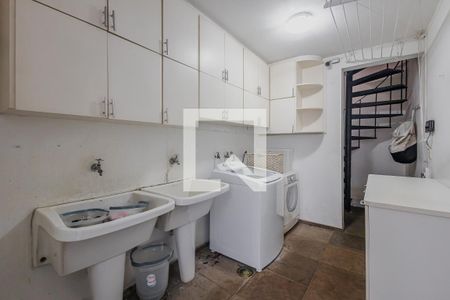 Casa à venda com 400m², 5 quartos e 4 vagasÁrea de Serviço