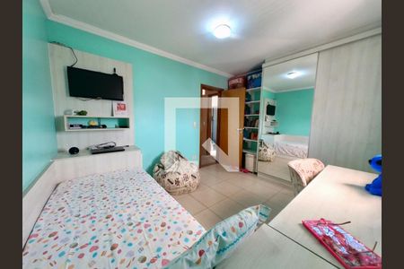 Casa à venda com 108m², 3 quartos e 4 vagasQuarto 2