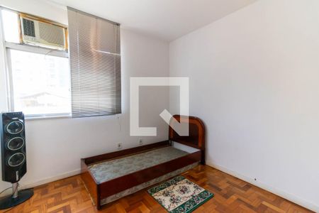 Quarto 1  de apartamento à venda com 4 quartos, 108m² em Icaraí, Niterói