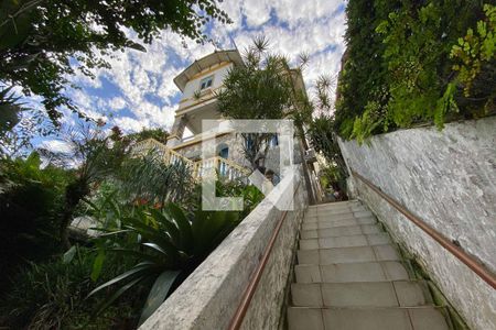 Casa à venda com 350m², 7 quartos e 1 vagaFachada