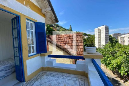 Casa à venda com 350m², 7 quartos e 1 vagaVaranda - Quarto 4 e 5