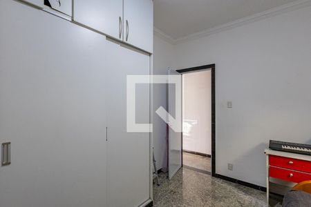 Quarto 1 de casa à venda com 4 quartos, 292m² em Sagrada Família, Belo Horizonte