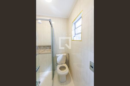 Banheiro da Suíte de casa à venda com 2 quartos, 105m² em Vila Camilópolis, Santo André