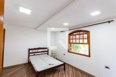 Suíte de casa à venda com 2 quartos, 105m² em Vila Camilópolis, Santo André