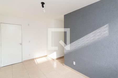 Sala de apartamento à venda com 2 quartos, 45m² em Jardim Santa Teresinha, São Paulo